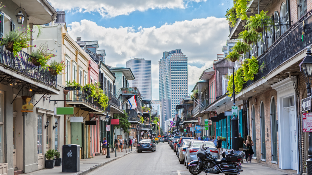 Discover the best cheap hotels in New Orleans while exploring the vibrant streets of the French Quarter. Enjoy affordable accommodations that bring you close to the city’s historic charm, unique architecture, and lively nightlife without breaking the bank. Start your Big Easy adventure on a budget and experience everything New Orleans has to offer.