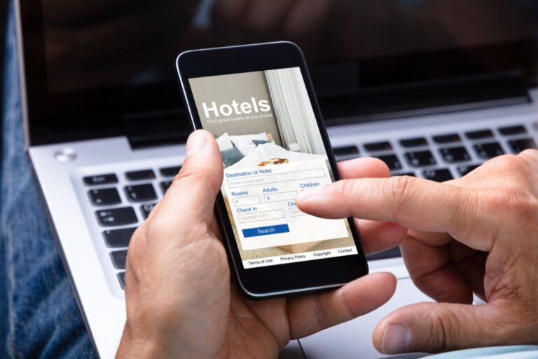 How to Save in Booking Hotels: Expert Money-Saving Tips